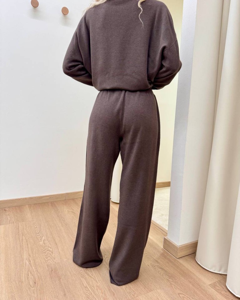Completo in maglia moro pantalone e dolcevita HaveOne Shop Online Completo in maglia moro pantalone e dolcevita HaveOne