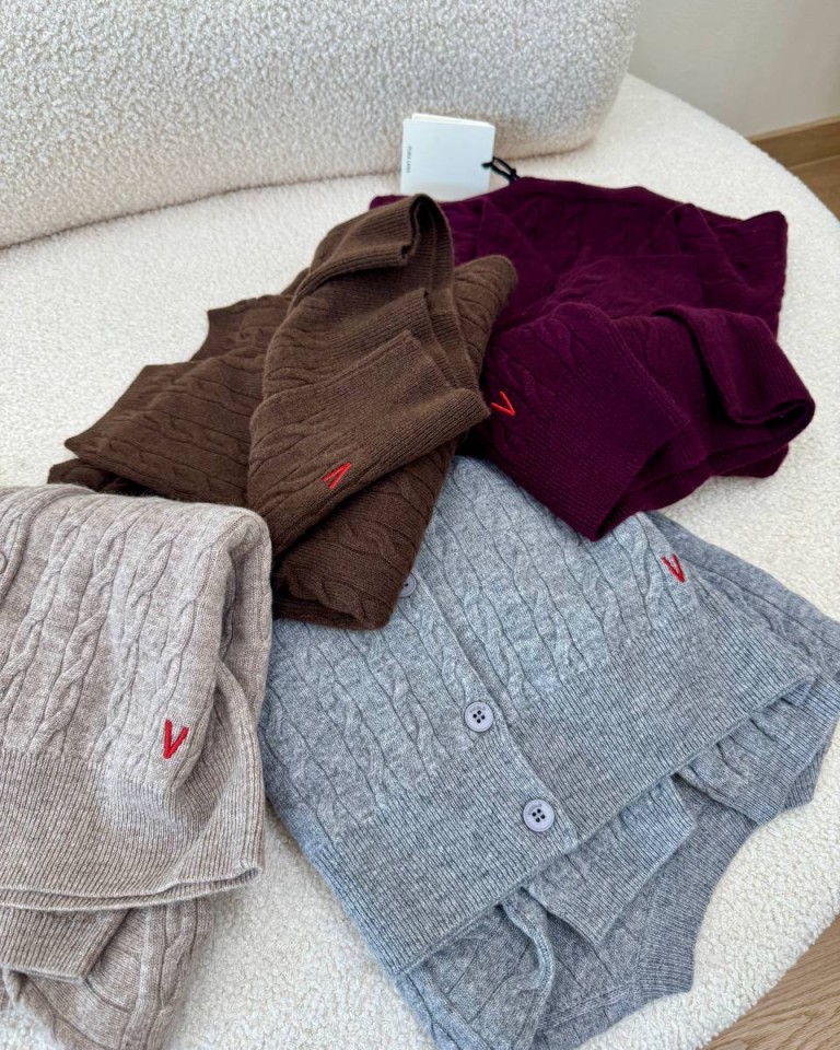 Cardigan trecce pura lana beige mélange Vicolo Shop Online Cardigan trecce pura lana beige mélange Vicolo