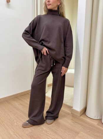 Shop Online Completo in maglia moro pantalone e dolcevita HaveOne