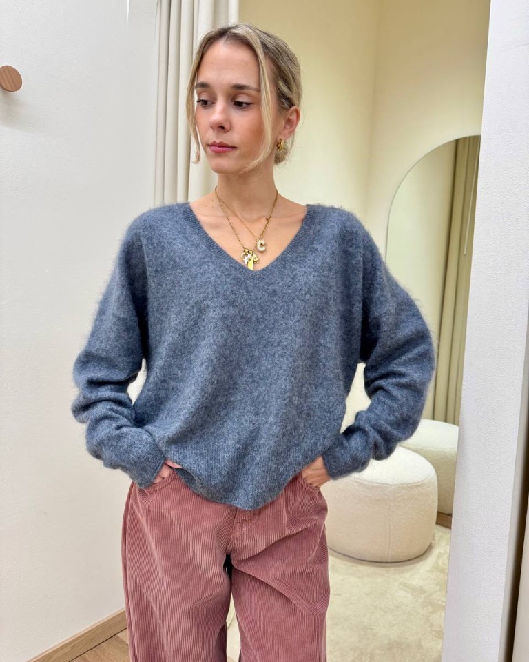 Maglione over scollo a V grigio Souvenir Shop Online Maglione over scollo a V grigio Souvenir