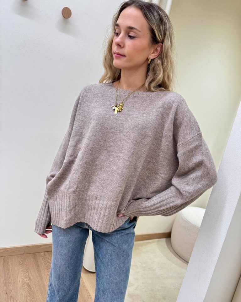 Maglione in lana over beige melange Vicolo Shop Online Maglione in lana over beige melange Vicolo