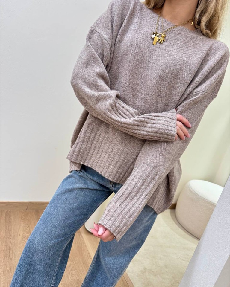 Maglione in lana over beige melange Vicolo Shop Online Maglione in lana over beige melange Vicolo