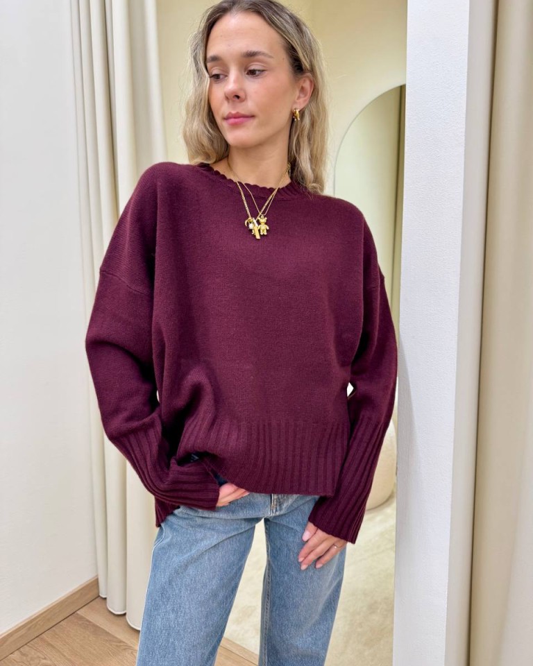 Maglione in lana over bordeaux Vicolo Shop Online Maglione in lana over bordeaux Vicolo
