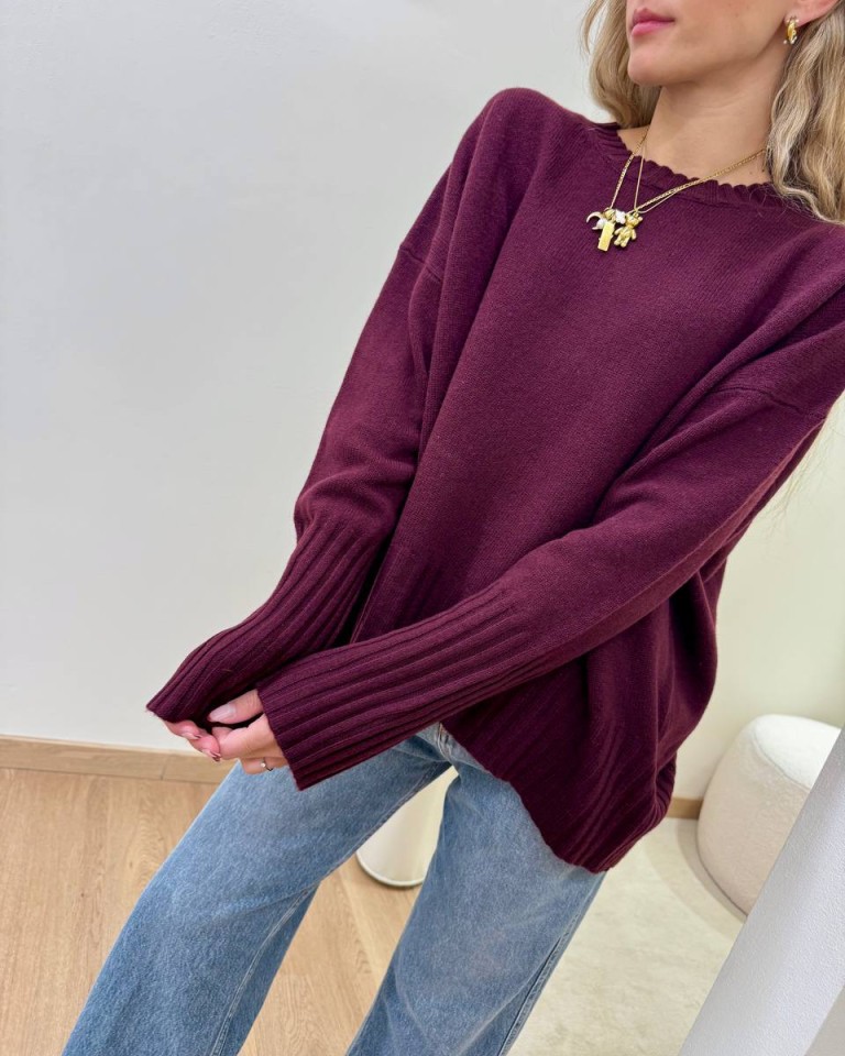 Maglione in lana over bordeaux Vicolo Shop Online Maglione in lana over bordeaux Vicolo