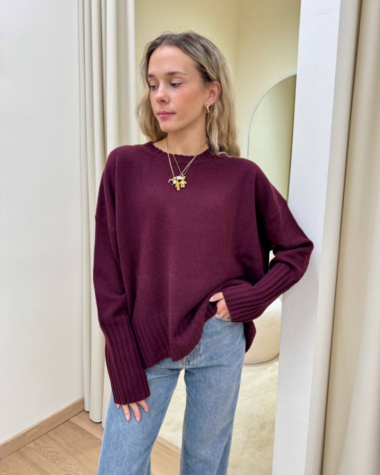 Maglione in lana over bordeaux Vicolo Shop Online Maglione in lana over bordeaux Vicolo