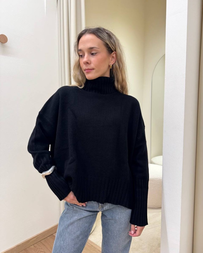 Maglione over pura lana nero Vicolo Shop Online Maglione over pura lana nero Vicolo
