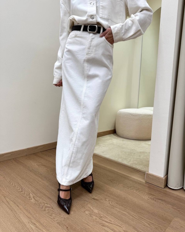 Gonna OLIVIA in velluto rocciatore burro Vicolo Shop Online Gonna OLIVIA in velluto rocciatore burro Vicolo