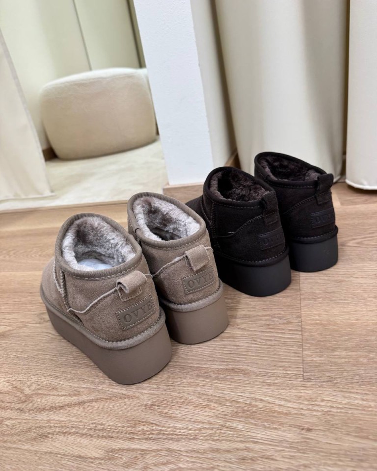 Stivaletto platform in suede taupe Ovyè Shop Online Stivaletto platform in suede taupe Ovyè