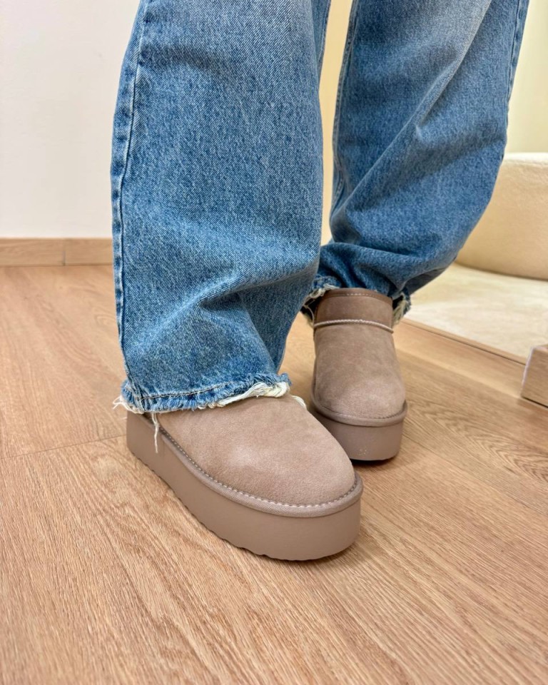 Stivaletto platform in suede taupe Ovyè Shop Online Stivaletto platform in suede taupe Ovyè