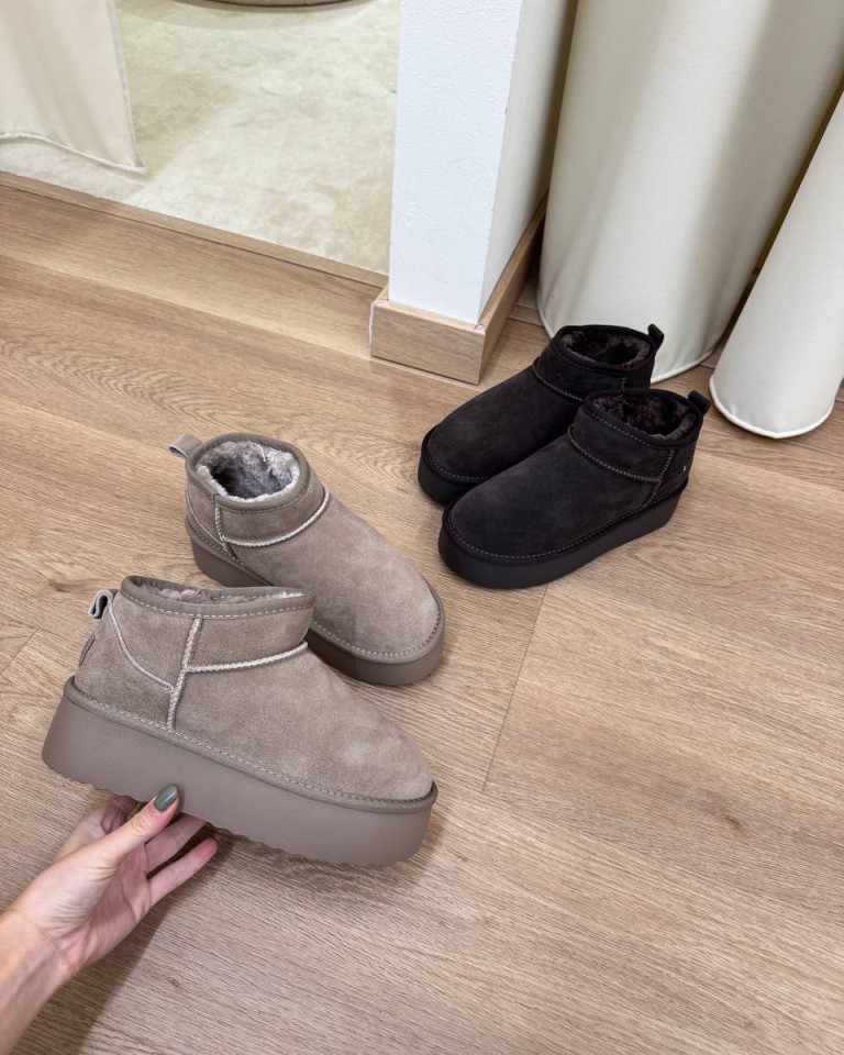 Stivaletto platform in suede taupe Ovyè Shop Online Stivaletto platform in suede taupe Ovyè