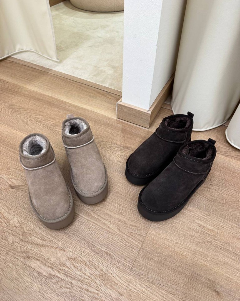 Stivaletto platform in suede taupe Ovyè Shop Online Stivaletto platform in suede taupe Ovyè