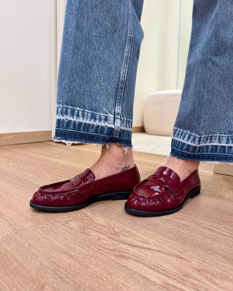 Mocassino Cinzia pelle laccata prugna Ovyè Shop Online Mocassino Cinzia pelle laccata prugna Ovyè