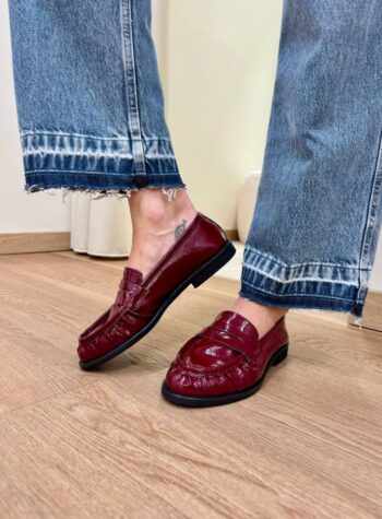 Shop Online Mocassino Cinzia pelle laccata prugna Ovyè