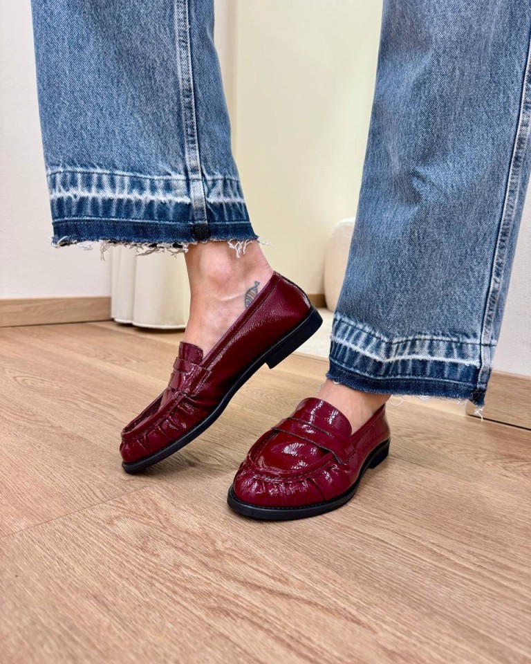 Mocassino Cinzia pelle laccata prugna Ovyè Shop Online Mocassino Cinzia pelle laccata prugna Ovyè