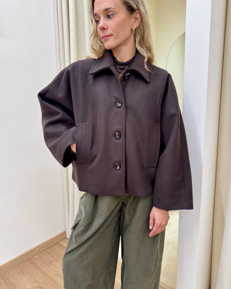 Cappotto corto maniche pipistrello moro Souvenir Shop Online Cappotto corto maniche pipistrello moro Souvenir