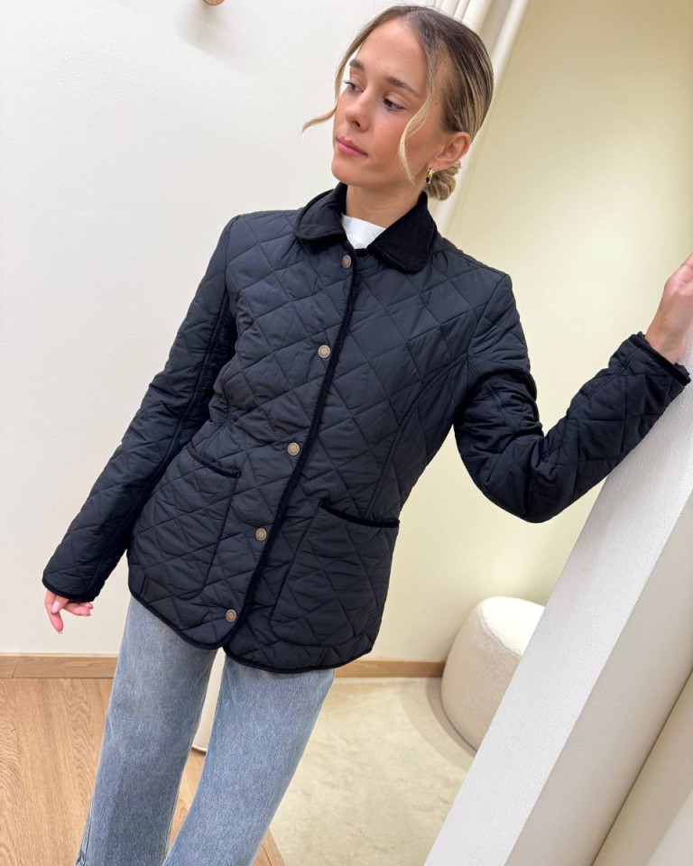 Piumino leggero trapuntato nero HUNTER Shop Online Piumino leggero trapuntato nero HUNTER
