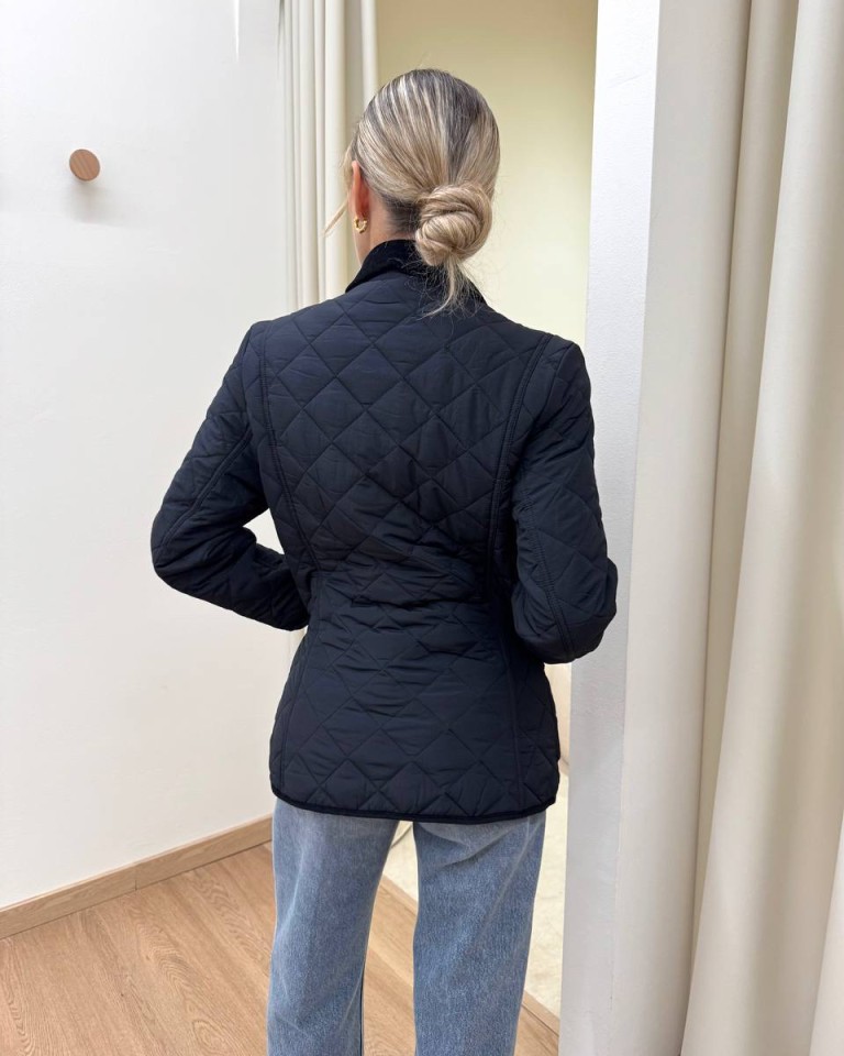 Piumino leggero trapuntato nero HUNTER Shop Online Piumino leggero trapuntato nero HUNTER