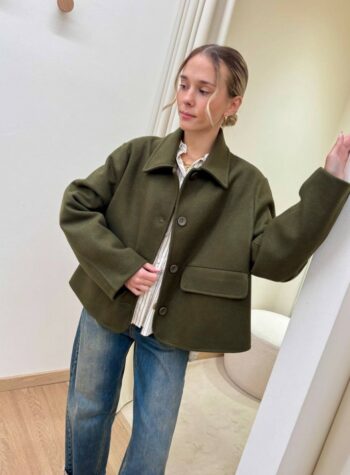 Shop Online Cappotto corto over verde militare Tensione In