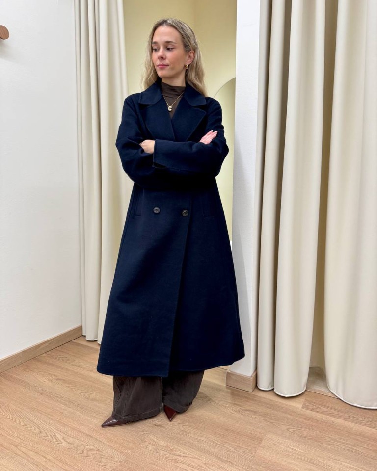 Cappotto lungo Hand Made over doppiopetto blu Vicolo Shop Online Cappotto lungo Hand Made over doppiopetto blu Vicolo