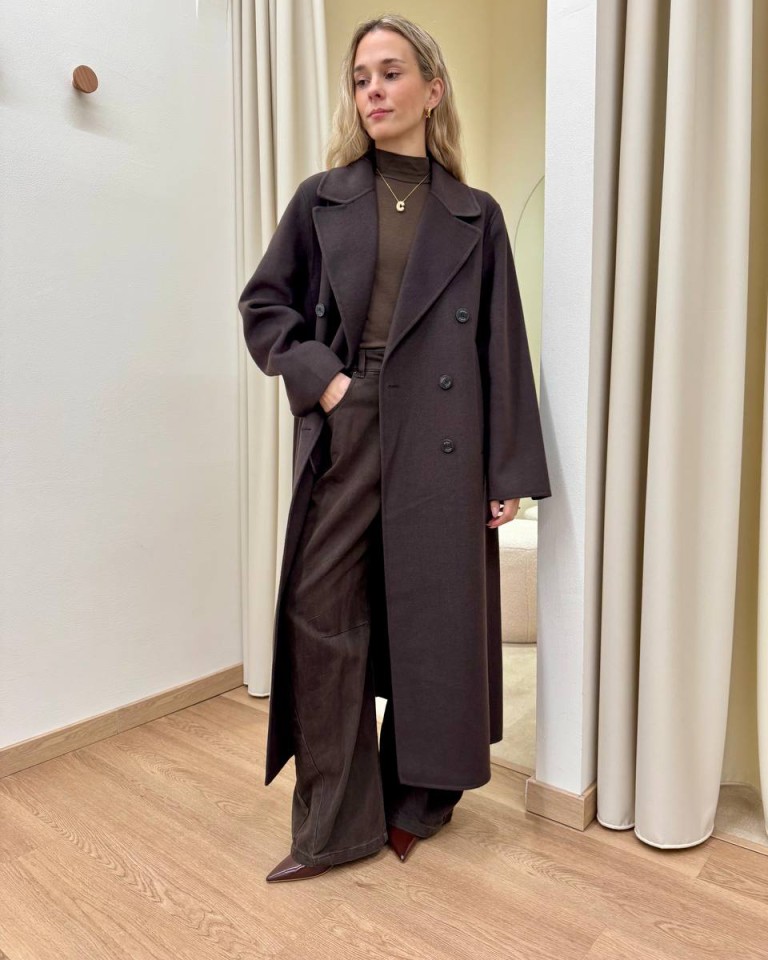Cappotto lungo Hand Made over doppiopetto moro Vicolo Shop Online Cappotto lungo Hand Made over doppiopetto moro Vicolo