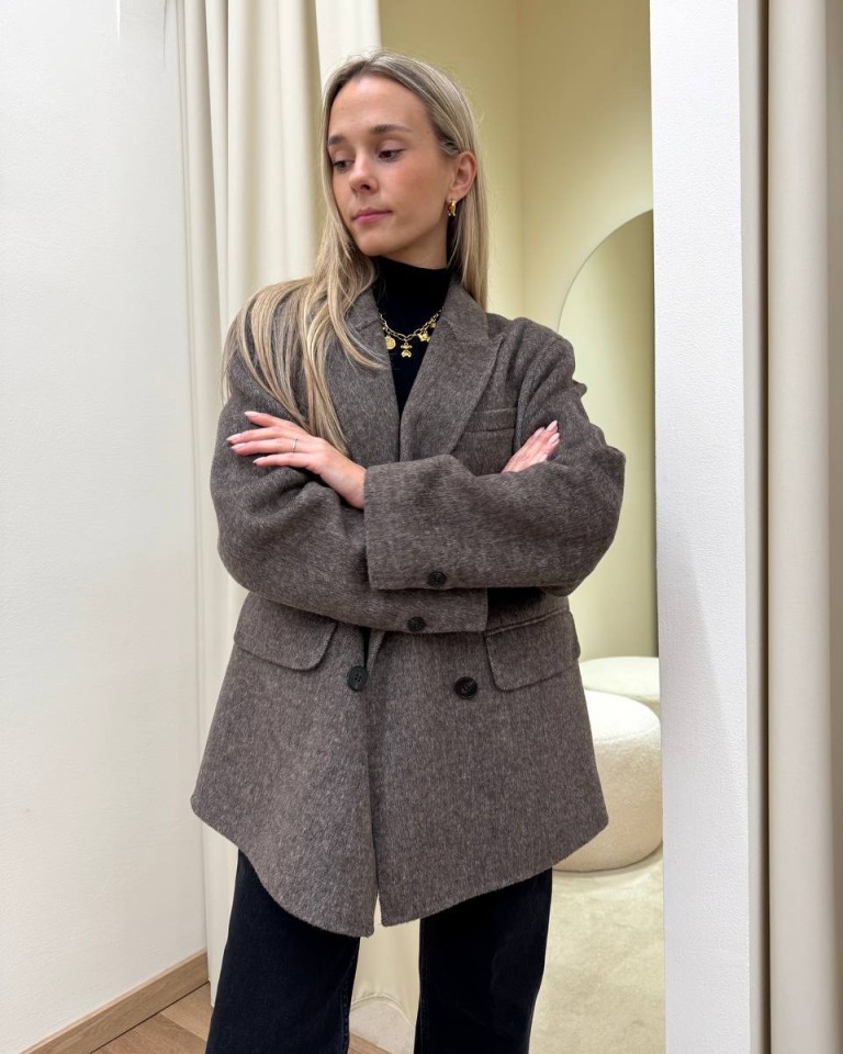 Cappotto Hand Made corto doppiopetto fango Vicolo Shop Online Cappotto Hand Made corto doppiopetto fango Vicolo
