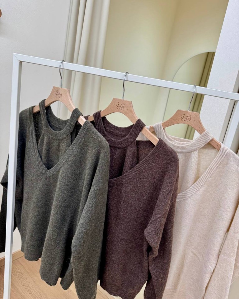 Twin set canotta e maglione con lana moro HaveOne Shop Online Twin set canotta e maglione con lana moro HaveOne