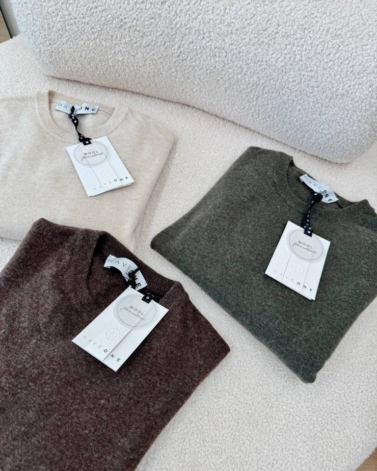 Maglione basic con lana moro HaveOne Shop Online Maglione basic con lana moro HaveOne