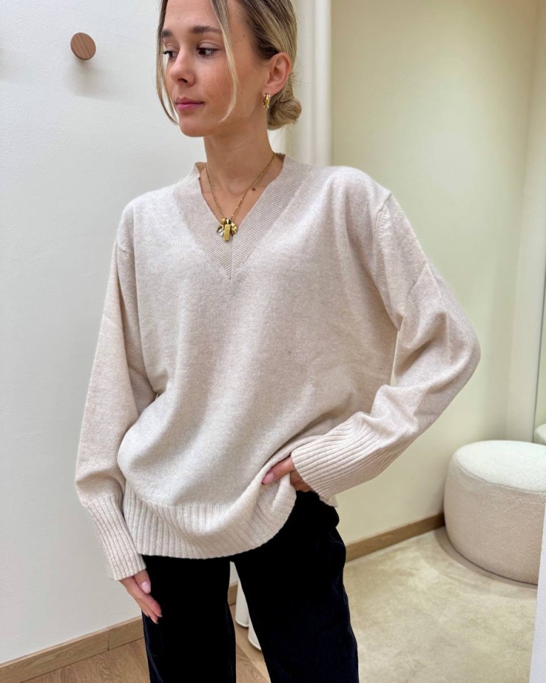 Maglione con lana scollo a V beige HaveOne Shop Online Maglione con lana scollo a V beige HaveOne
