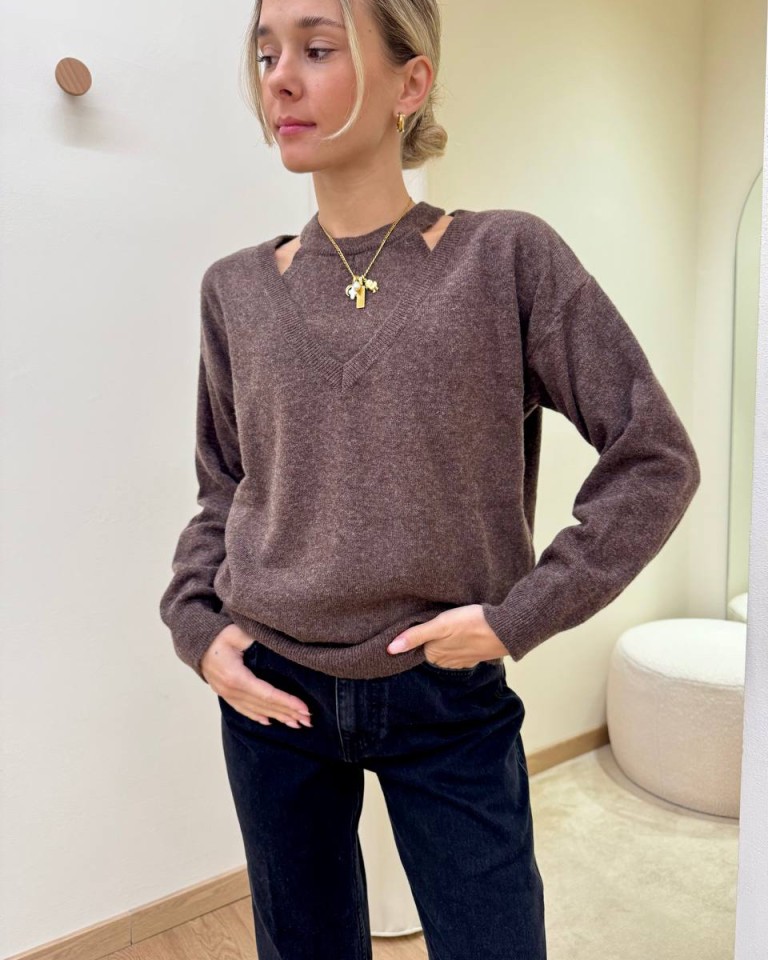 Twin set canotta e maglione con lana moro HaveOne Shop Online Twin set canotta e maglione con lana moro HaveOne