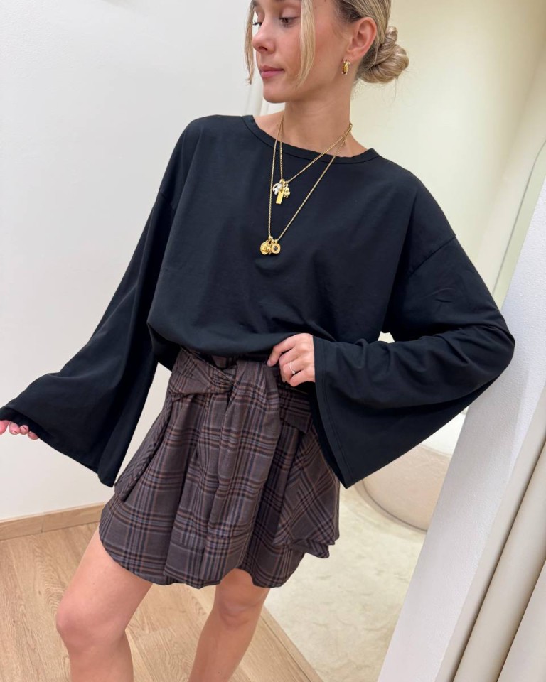 Maglia maniche ampissime nera HaveOne Shop Online Maglia maniche ampissime nera HaveOne