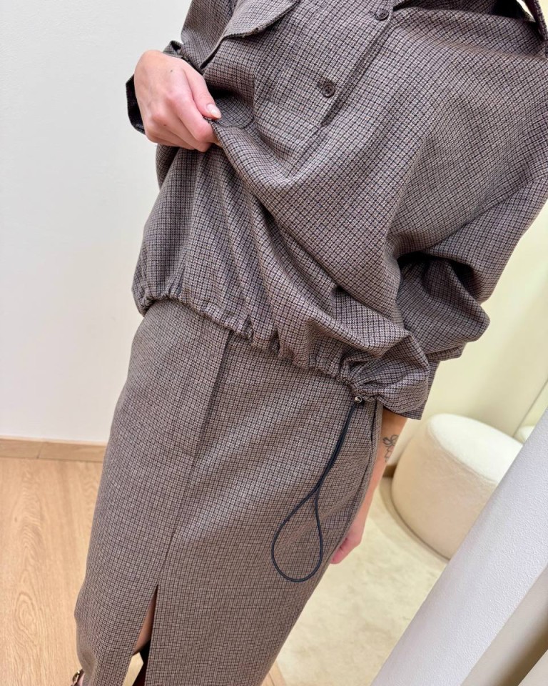 Blusa over con coulisse quadretti moro Vicolo Shop Online Blusa over con coulisse quadretti moro Vicolo