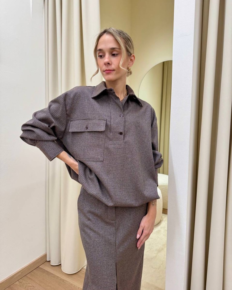 Blusa over con coulisse quadretti moro Vicolo Shop Online Blusa over con coulisse quadretti moro Vicolo
