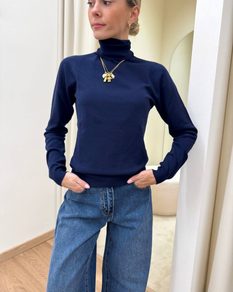 Dolcevita maglia rasata blu navy Kontatto Shop Online Dolcevita maglia rasata blu navy Kontatto