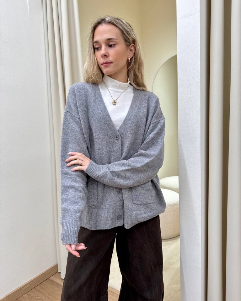 Cardigan over tasche a toppa grigio Souvenir Shop Online Cardigan over tasche a toppa grigio Souvenir