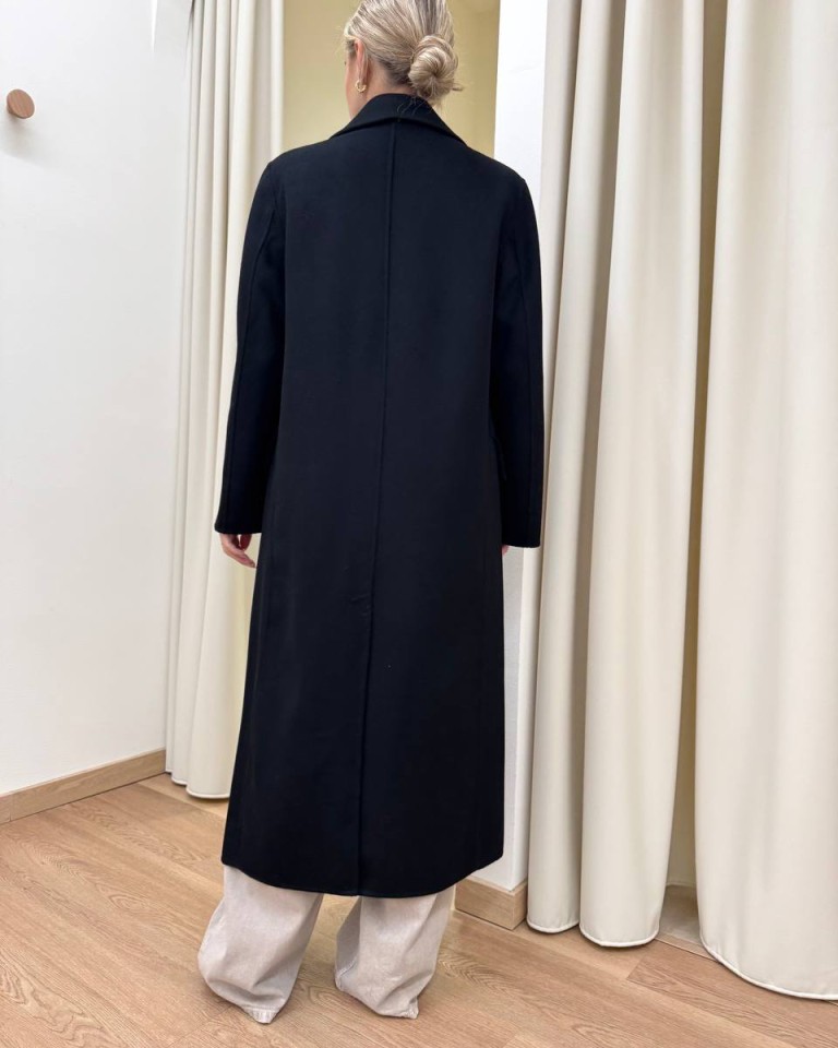 Cappotto Hand Made lungo doppiopetto nero Vicolo Shop Online Cappotto Hand Made lungo doppiopetto nero Vicolo