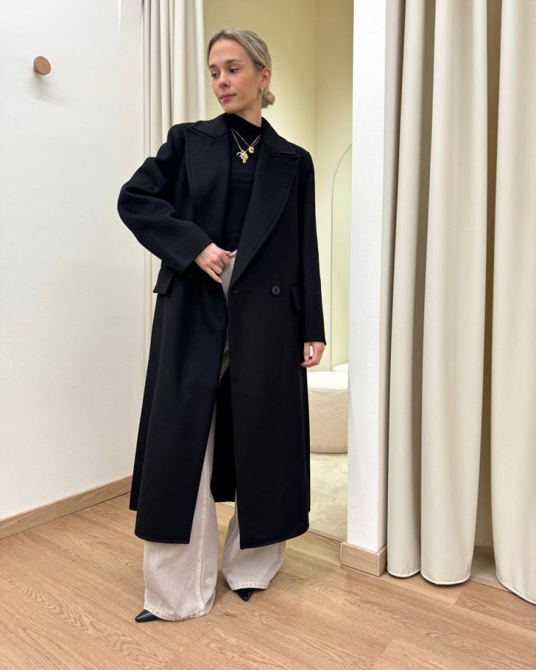 Cappotto Hand Made lungo doppiopetto nero Vicolo Shop Online Cappotto Hand Made lungo doppiopetto nero Vicolo