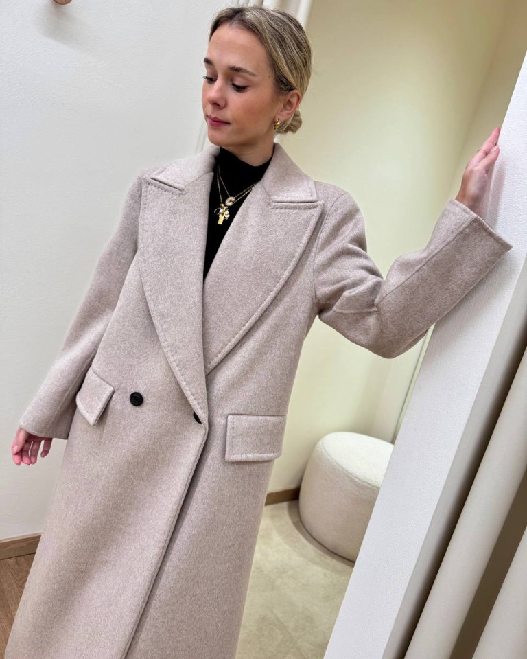 Cappotto Hand Made lungo doppiopetto tortora mélange Vicolo Shop Online Cappotto Hand Made lungo doppiopetto tortora mélange Vicolo