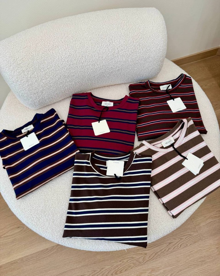 Maglia maniche ampissime righe moro panna e rosa Vicolo Shop Online Maglia maniche ampissime righe moro panna e rosa Vicolo