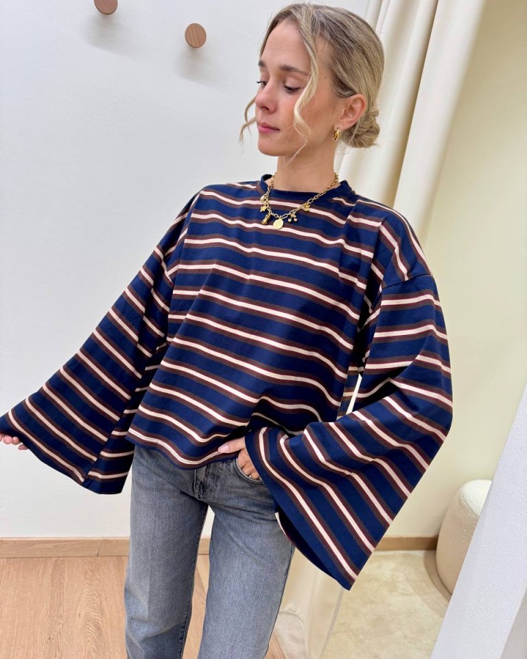 Maglia maniche ampissime righe blu moro e beige Vicolo Shop Online Maglia maniche ampissime righe blu moro e beige Vicolo