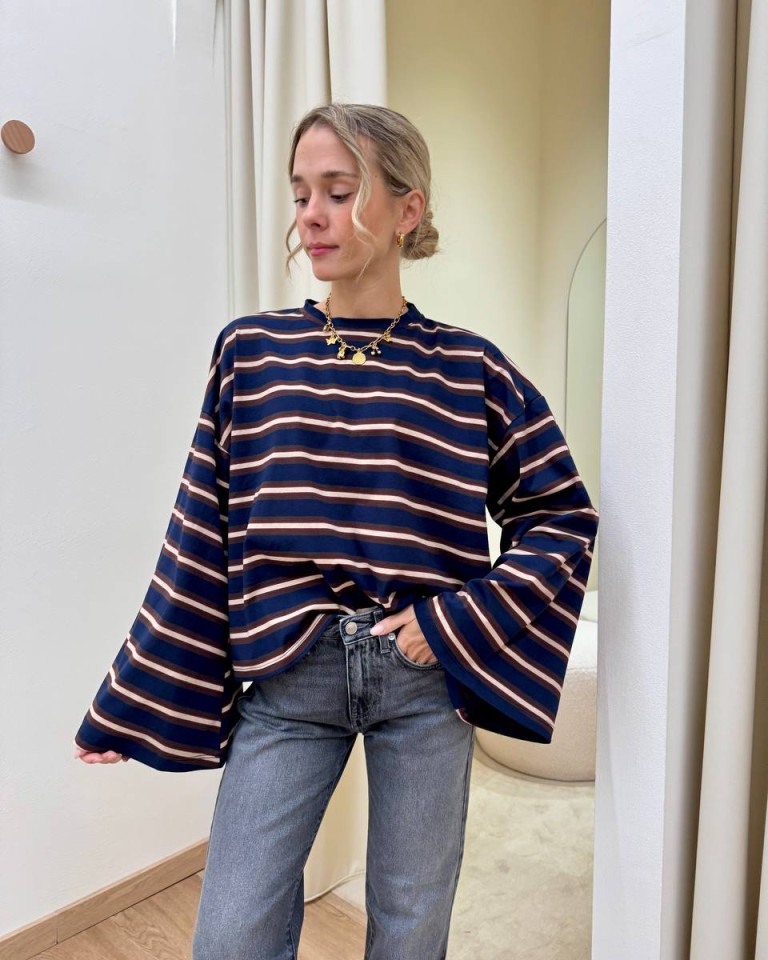 Maglia maniche ampissime righe blu moro e beige Vicolo Shop Online Maglia maniche ampissime righe blu moro e beige Vicolo