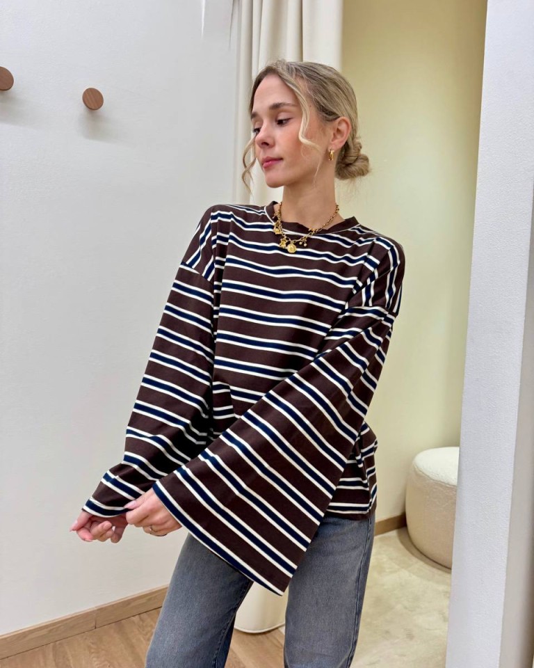 Maglia maniche ampissime righe moro panna e blu Vicolo Shop Online Maglia maniche ampissime righe moro panna e blu Vicolo