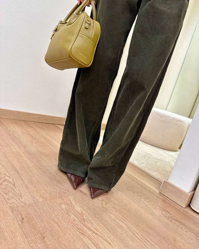 Pantalone MIA velluto rocciatore verde militare Vicolo Shop Online Pantalone MIA velluto rocciatore verde militare Vicolo
