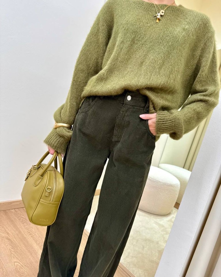 Pantalone MIA velluto rocciatore verde militare Vicolo Shop Online Pantalone MIA velluto rocciatore verde militare Vicolo