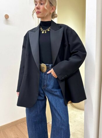 Shop Online Giacca over rever semilucido nera Vicolo