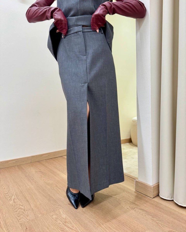 Gonna spacco davanti grigio scuro Tensione In Shop Online Gonna spacco davanti grigio scuro Tensione In