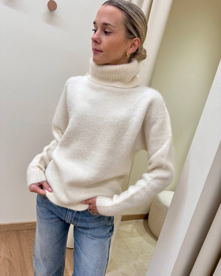Maglione collo alto con alpaca talco Kontatto Shop Online Maglione collo alto con alpaca talco Kontatto