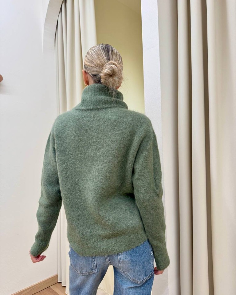 Maglione collo alto con alpaca khaki Kontatto Shop Online Maglione collo alto con alpaca khaki Kontatto