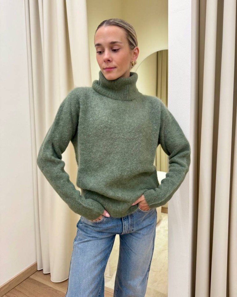 Maglione collo alto con alpaca khaki Kontatto Shop Online Maglione collo alto con alpaca khaki Kontatto