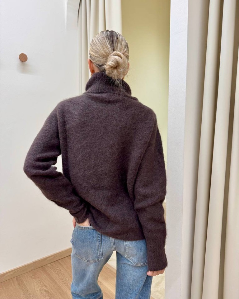 Maglione collo alto con alpaca moka Kontatto Shop Online Maglione collo alto con alpaca moka Kontatto
