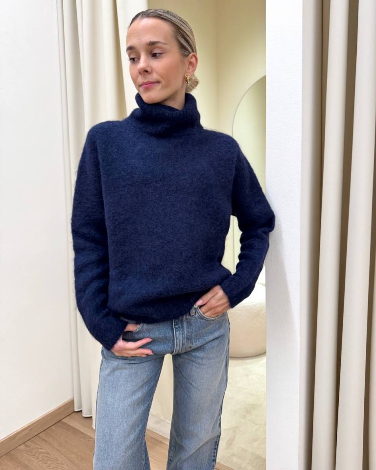 Maglione collo alto con alpaca blu navy Kontatto Shop Online Maglione collo alto con alpaca blu navy Kontatto